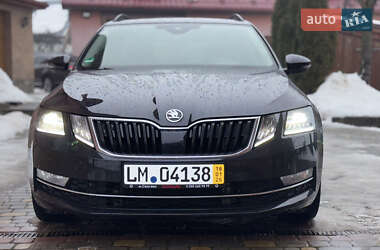 Універсал Skoda Octavia 2018 в Сваляві