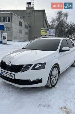 Лифтбек Skoda Octavia 2018 в Лозовой