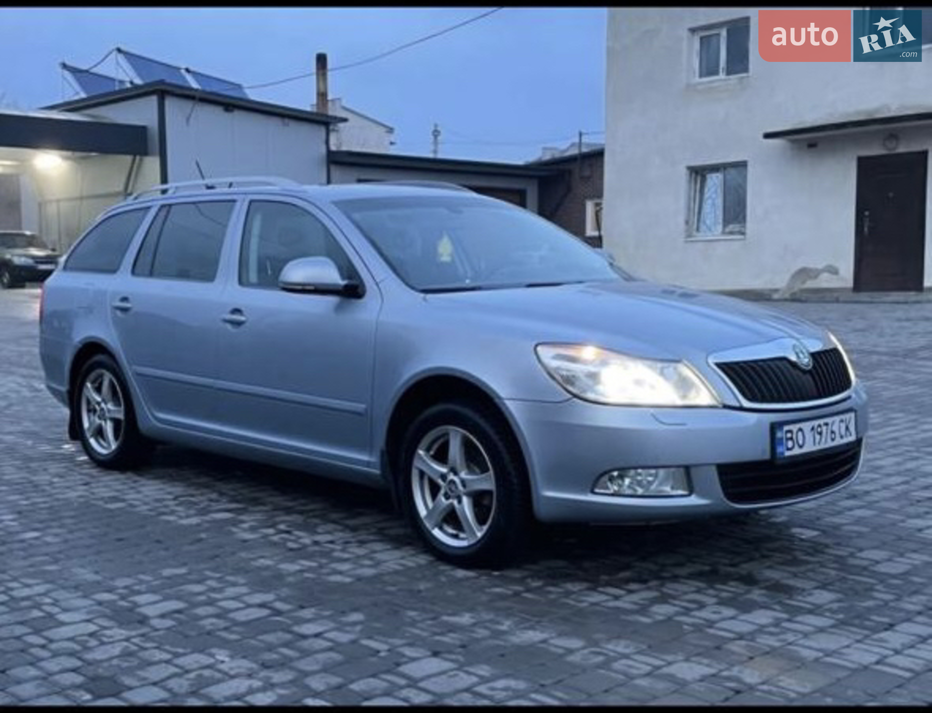 2011 Skoda Octavia - мініатюра 2