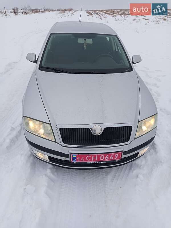 Лифтбек Skoda Octavia 2006 в Дрогобыче