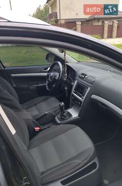 Универсал Skoda Octavia 2010 в Львове