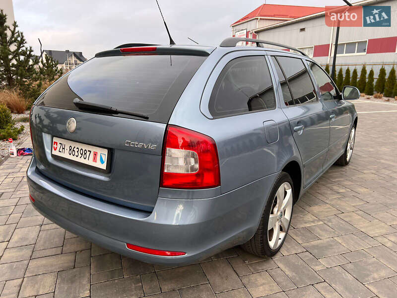 Универсал Skoda Octavia 2009 в Луцке