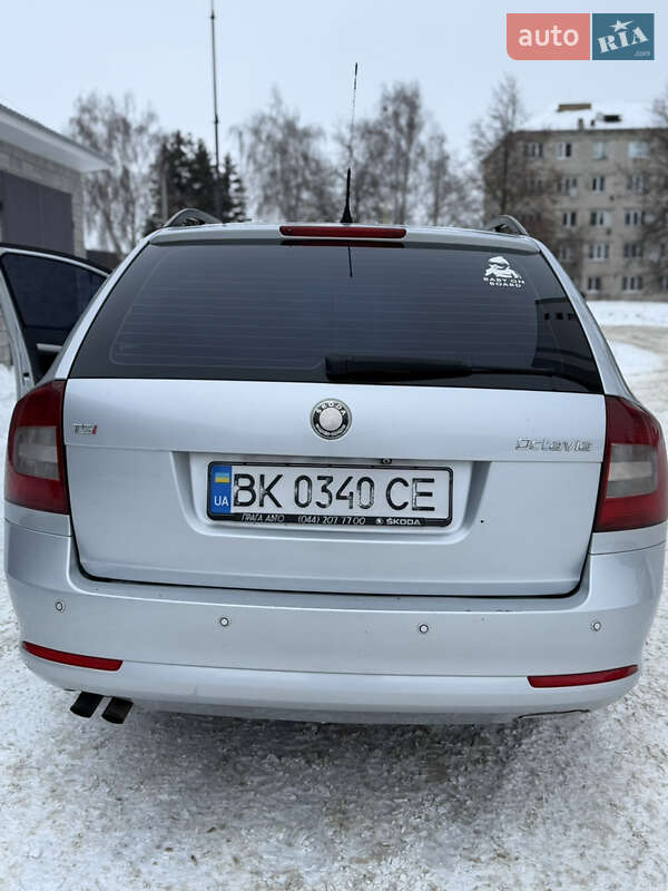 Универсал Skoda Octavia 2010 в Березному