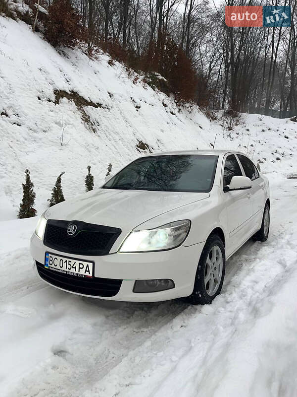 Skoda Octavia 2010 Skoda Octavia 2010