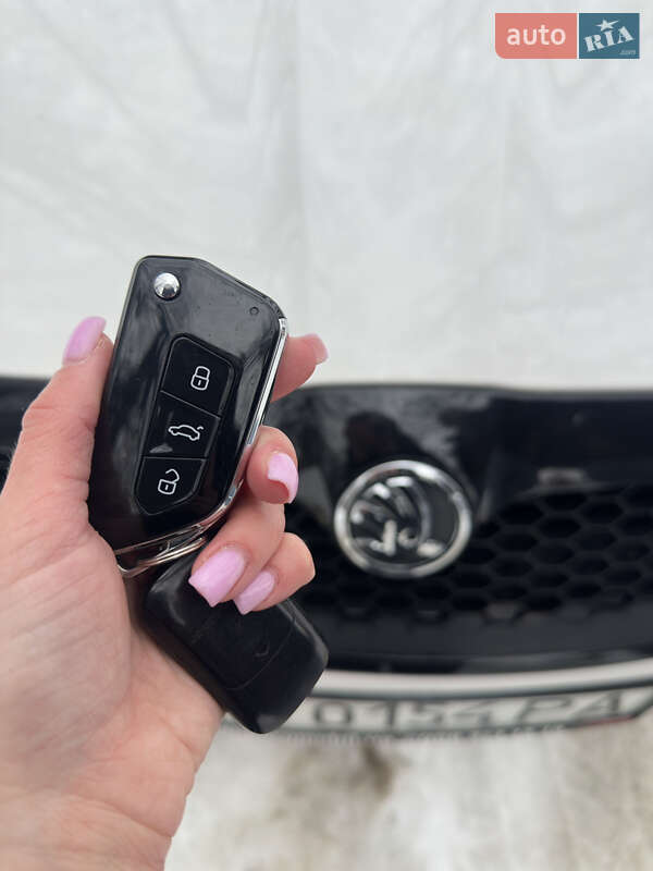 Лифтбек Skoda Octavia 2010 в Львове фото 13 Лифтбек Skoda Octavia 2010 в Львове