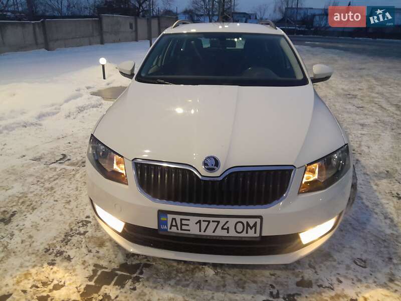 Универсал Skoda Octavia 2015 в Днепре
