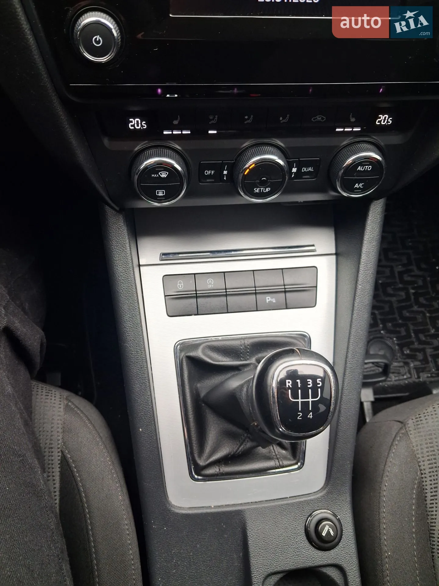 2013 Skoda Octavia - мініатюра 22