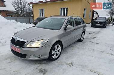 Универсал Skoda Octavia 2012 в Стрые