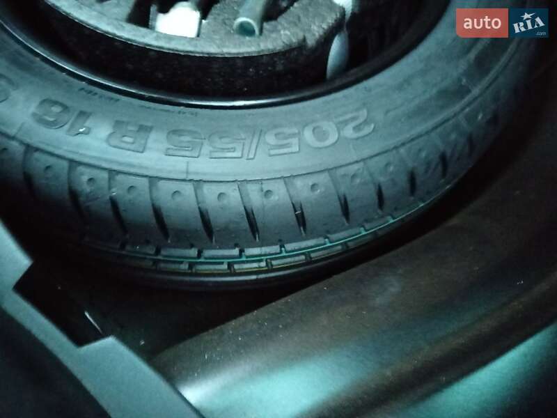 Универсал Skoda Octavia 2013 в Ивано-Франковске