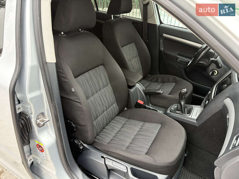 Универсал Skoda Octavia 2012 в Виннице