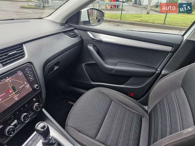 Универсал Skoda Octavia 2018 в Николаеве