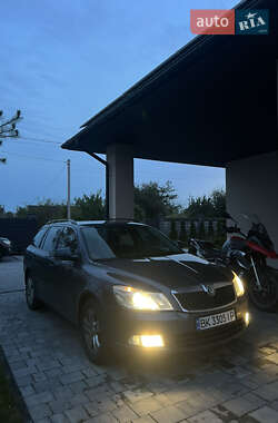 Универсал Skoda Octavia 2011 в Ровно