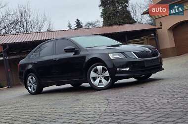 Лифтбек Skoda Octavia 2018 в Мукачево