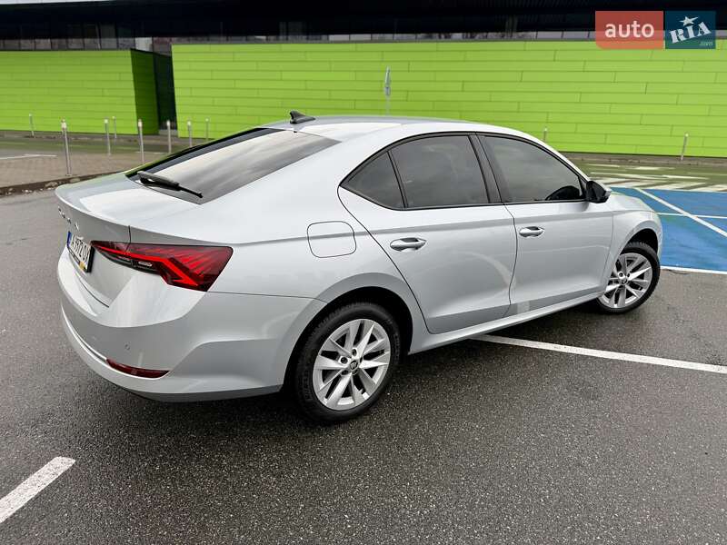 Лифтбек Skoda Octavia 2022 в Киеве