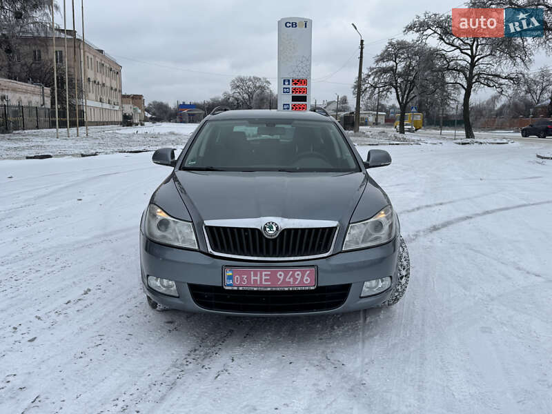 Универсал Skoda Octavia 2012 в Полтаве