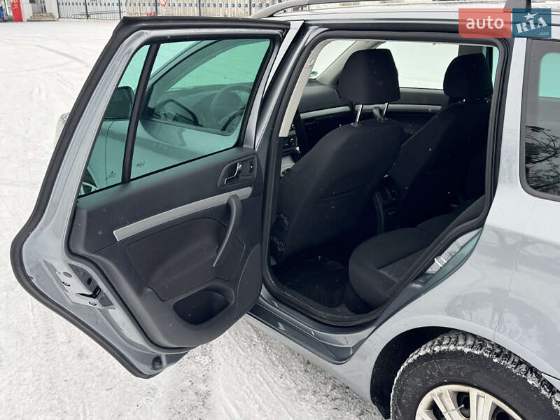 Универсал Skoda Octavia 2012 в Полтаве