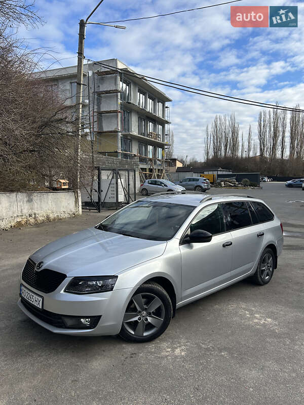 Универсал Skoda Octavia 2014 в Ужгороде