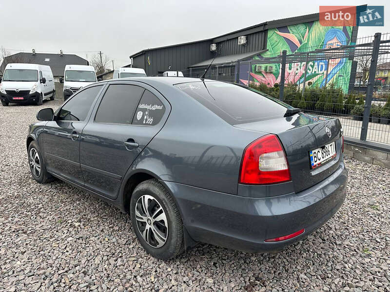 Ліфтбек Skoda Octavia 2009 в Радехові