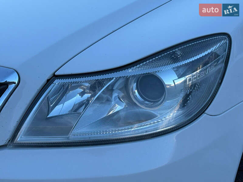 Универсал Skoda Octavia 2012 в Ровно фото 8 Универсал Skoda Octavia 2012 в Ровно