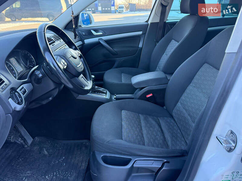 Универсал Skoda Octavia 2012 в Ровно фото 24 Универсал Skoda Octavia 2012 в Ровно
