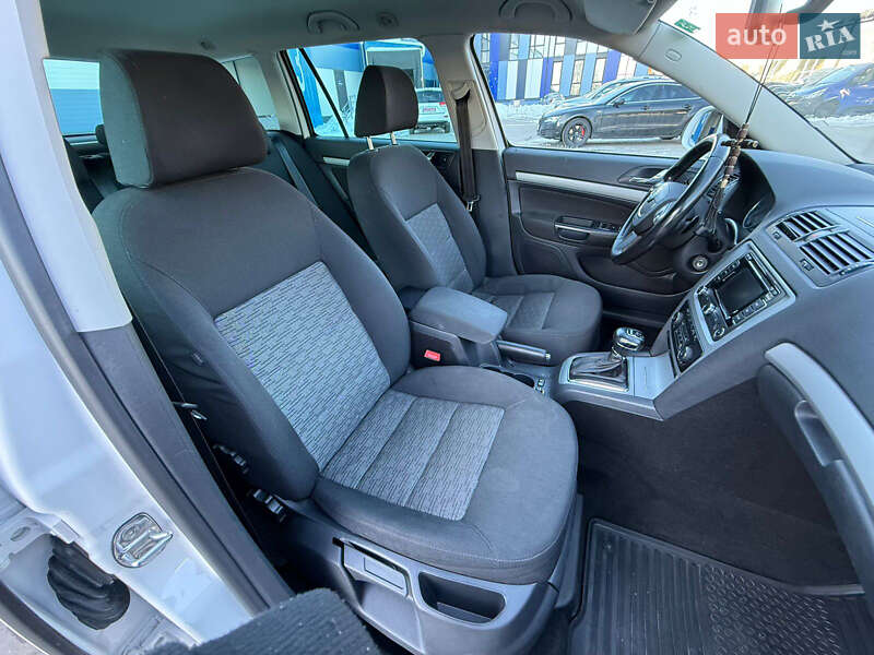 Универсал Skoda Octavia 2012 в Ровно фото 36 Универсал Skoda Octavia 2012 в Ровно