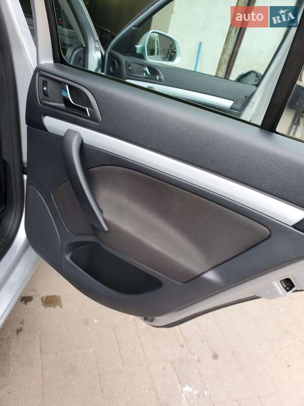 Универсал Skoda Octavia 2011 в Ратным