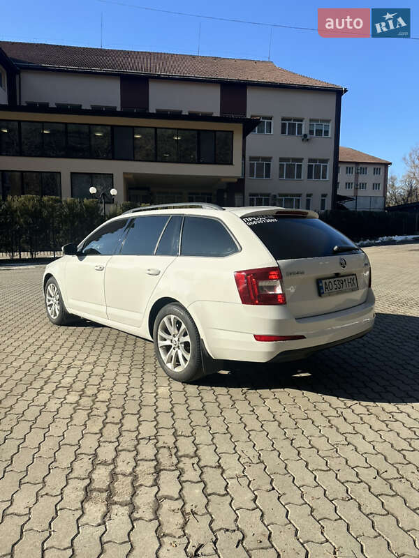 Універсал Skoda Octavia 2013 в Сваляві