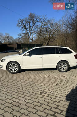 Універсал Skoda Octavia 2013 в Сваляві