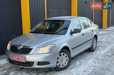 Лифтбек Skoda Octavia 2009 в Киеве