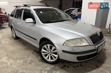 Универсал Skoda Octavia 2008 в Львове