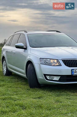 Универсал Skoda Octavia 2016 в Луцке