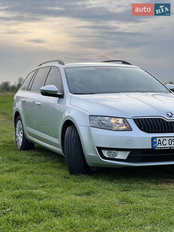 Универсал Skoda Octavia 2016 в Луцке фото 9 Универсал Skoda Octavia 2016 в Луцке
