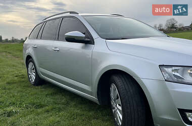 Универсал Skoda Octavia 2016 в Луцке