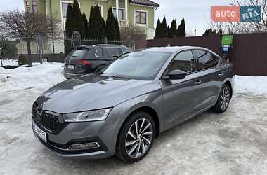Ліфтбек Skoda Octavia 2023 в Золочеві