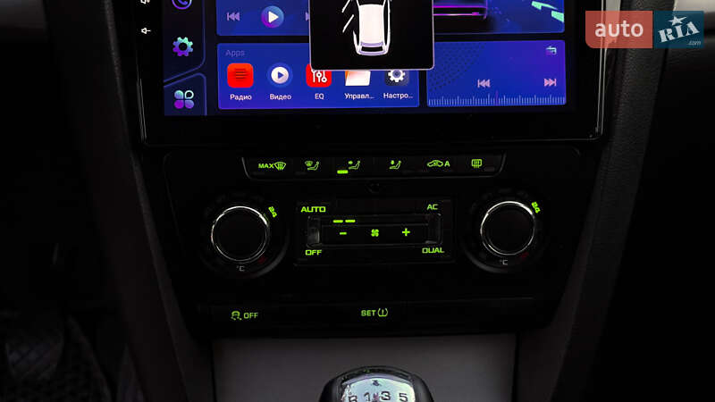 Лифтбек Skoda Octavia 2010 в Залещиках