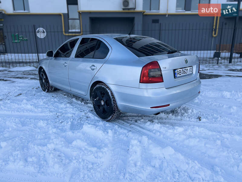 Лифтбек Skoda Octavia 2011 в Черкассах