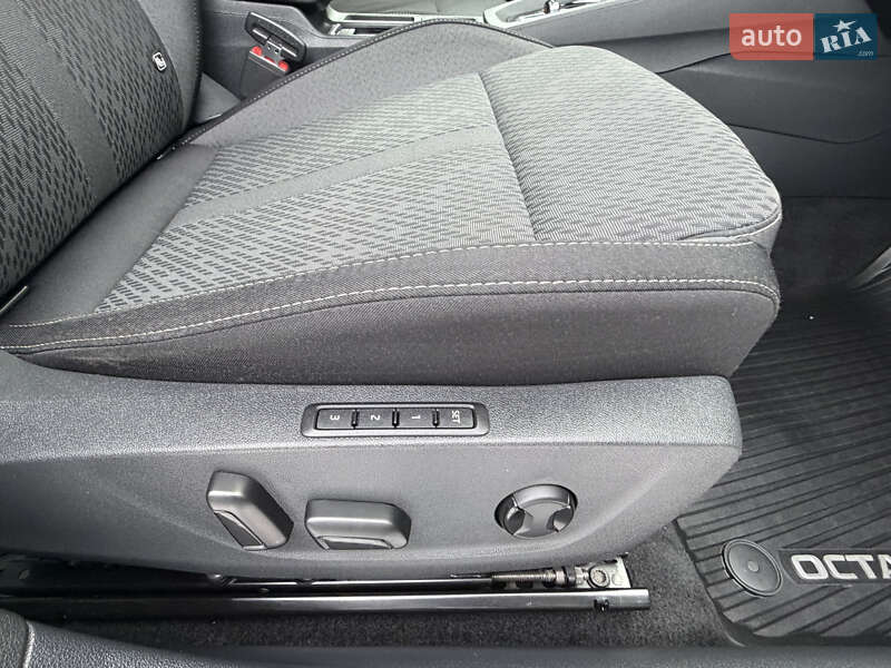 Универсал Skoda Octavia 2020 в Ровно