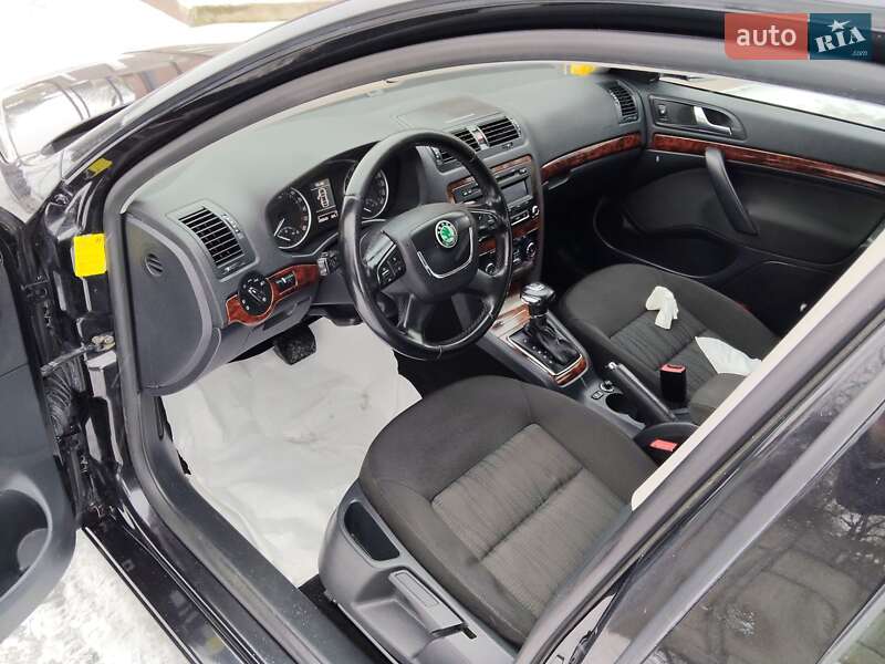 Универсал Skoda Octavia 2012 в Ровно
