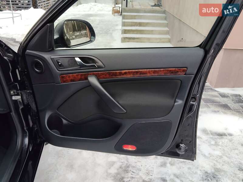 Универсал Skoda Octavia 2012 в Ровно