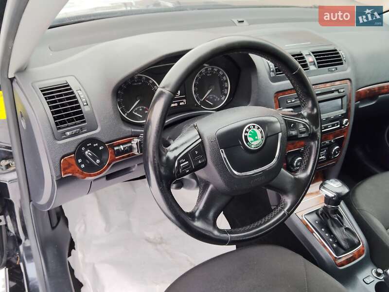 Универсал Skoda Octavia 2012 в Ровно