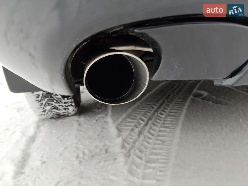 Универсал Skoda Octavia 2012 в Ровно