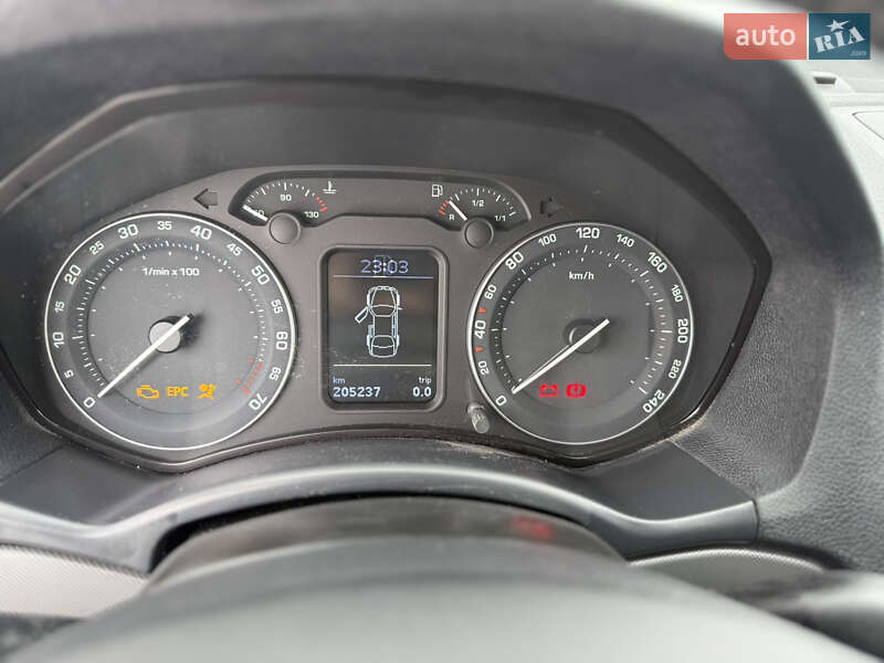 Универсал Skoda Octavia 2006 в Нововолынске