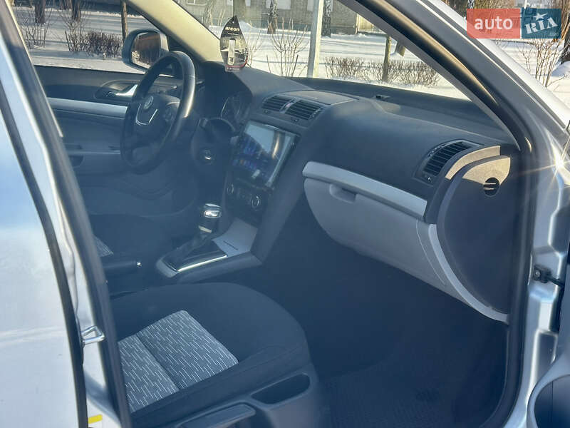 Универсал Skoda Octavia 2011 в Киеве