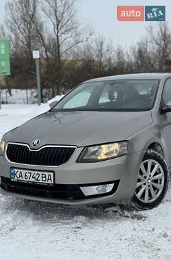 Лифтбек Skoda Octavia 2015 в Киеве