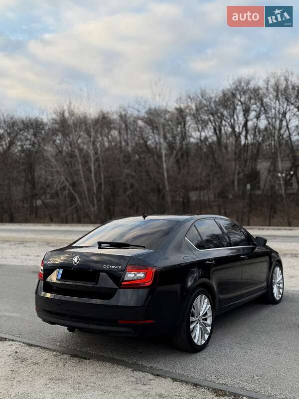 Лифтбек Skoda Octavia 2018 в Запорожье