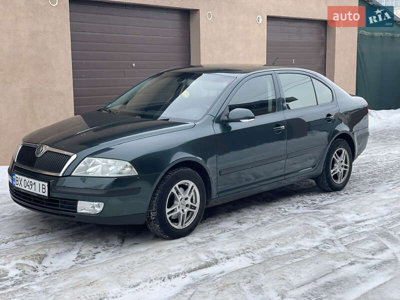 Лифтбек Skoda Octavia 2006 в Староконстантинове