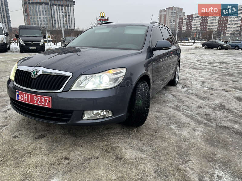 Универсал Skoda Octavia 2012 в Львове фото 4 Универсал Skoda Octavia 2012 в Львове