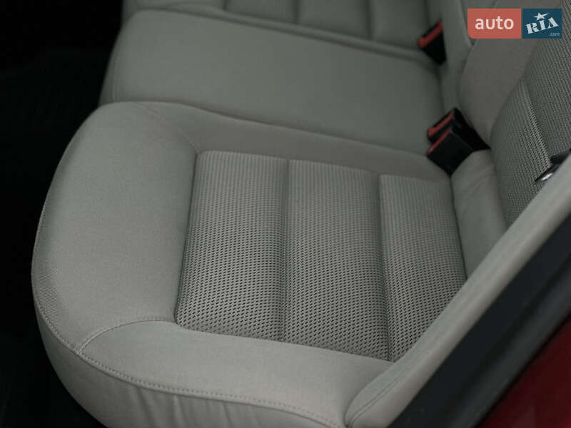 Универсал Skoda Octavia 2006 в Самборе