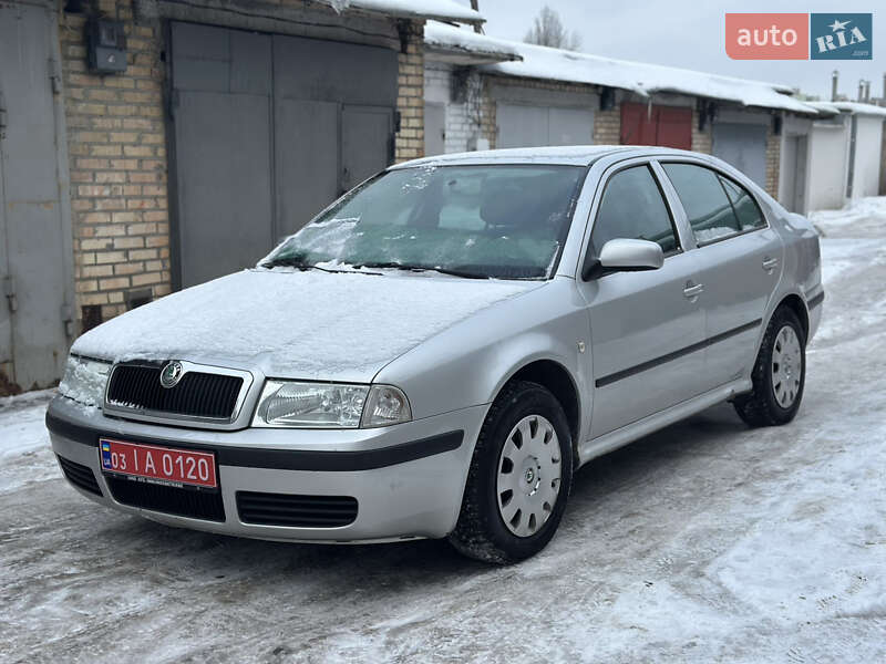 Лифтбек Skoda Octavia 2006 в Киеве