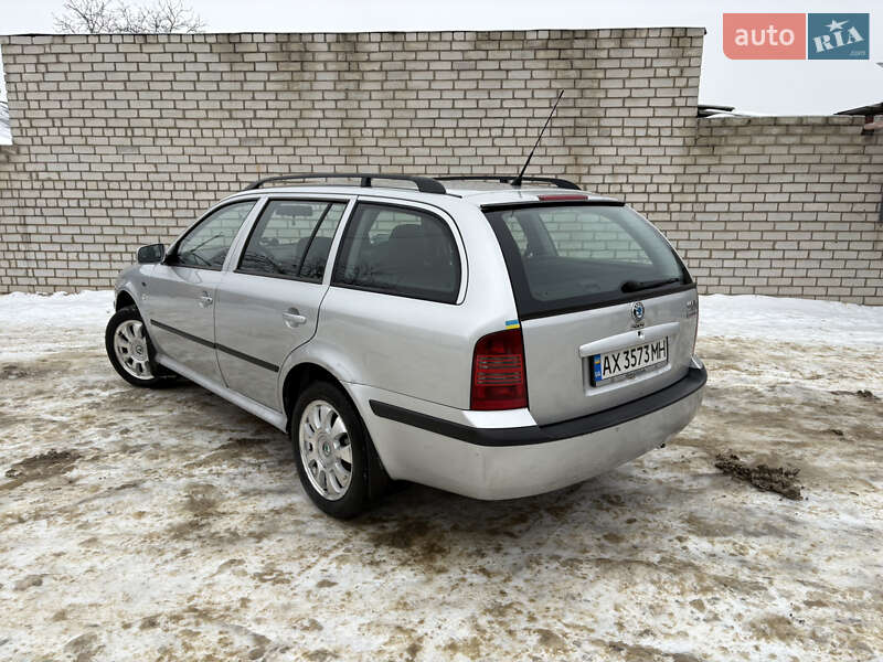 Универсал Skoda Octavia 2003 в Харькове